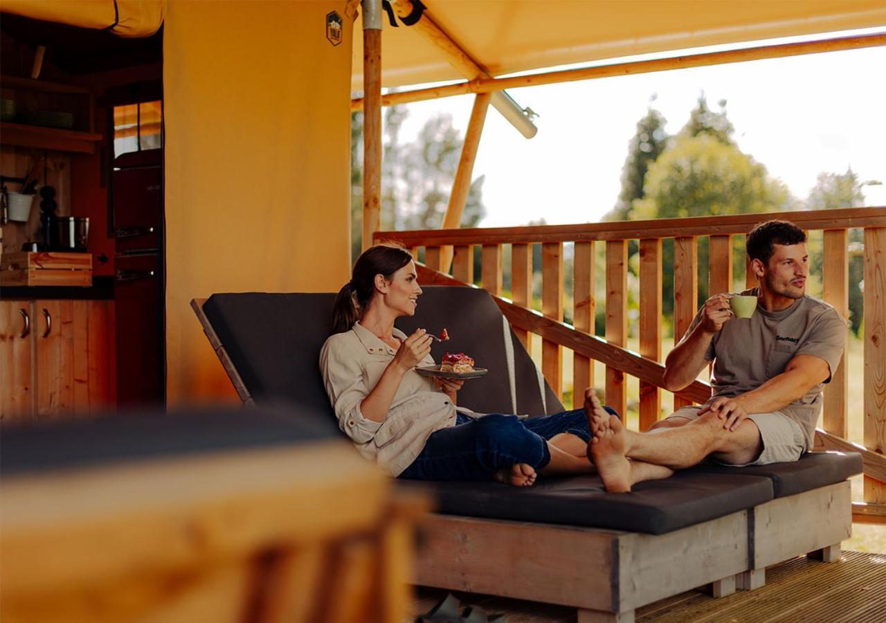 Azur Camping Schwaebische Alb Sonnenbuhl Bagian luar foto